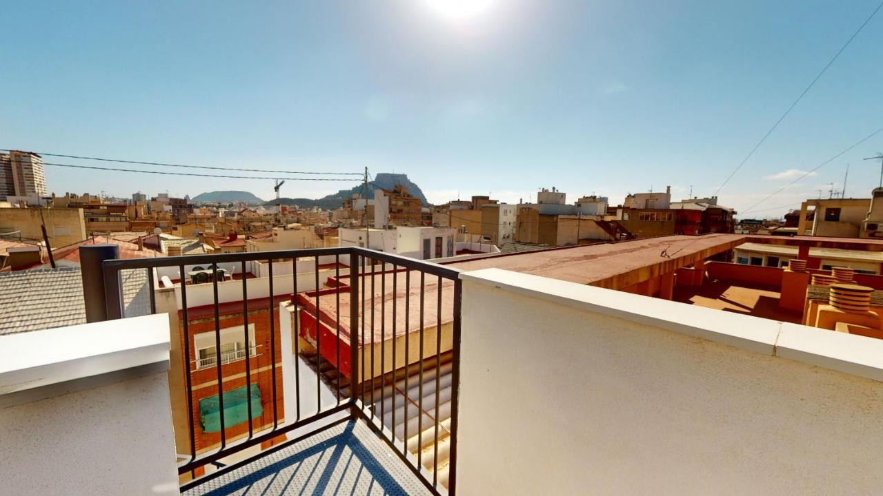 Alicante Colorful Penthouse Center 5C Apartment Exterior photo
